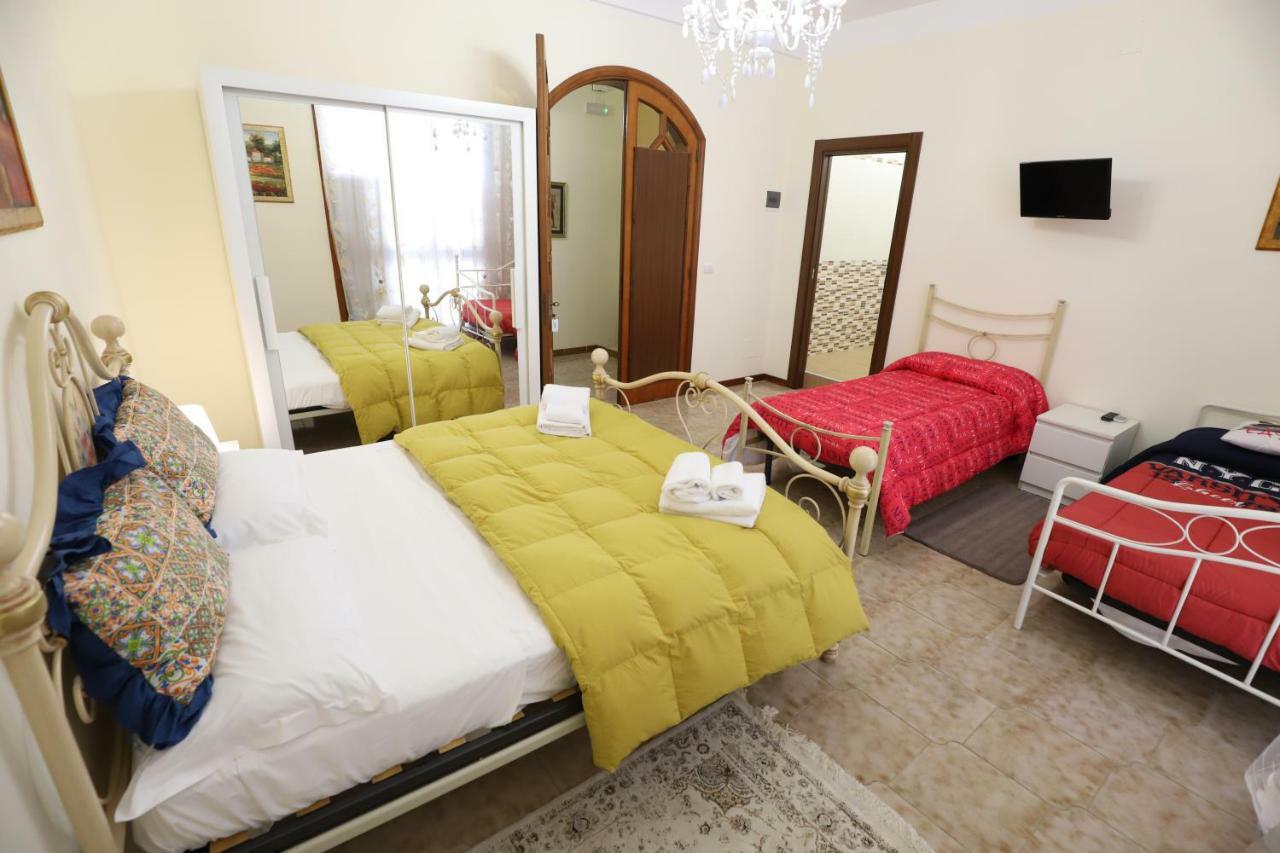 Casa Del Cavaliere Hotell Syrakusa Exteriör bild